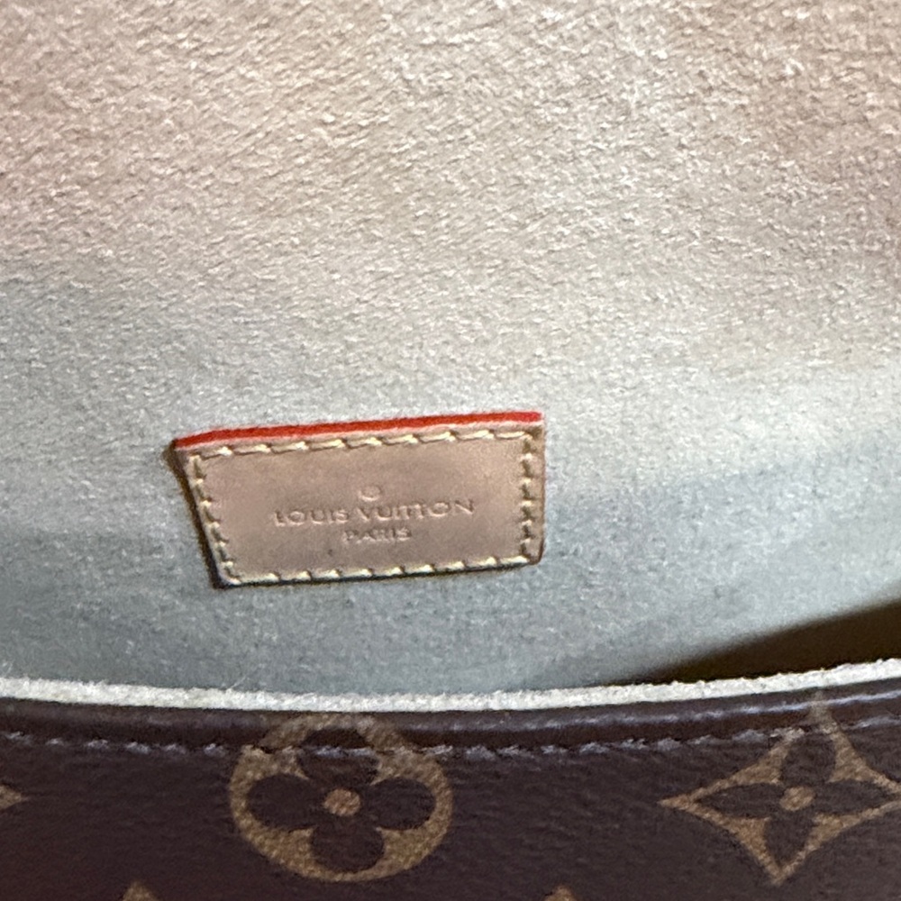 Louis Vuitton Saumur BB Monogram Crossbody Bag - Picture 9 of 13